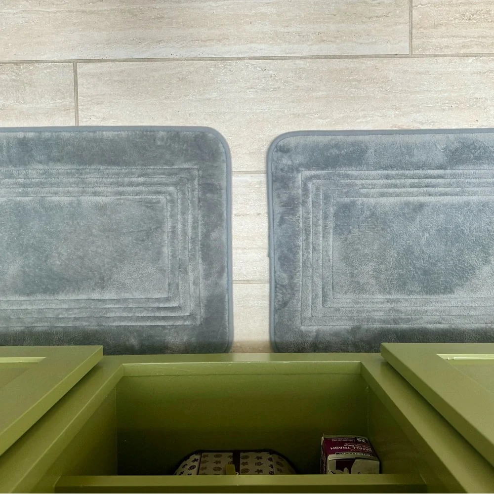 Set of 2 memory foam bath mat